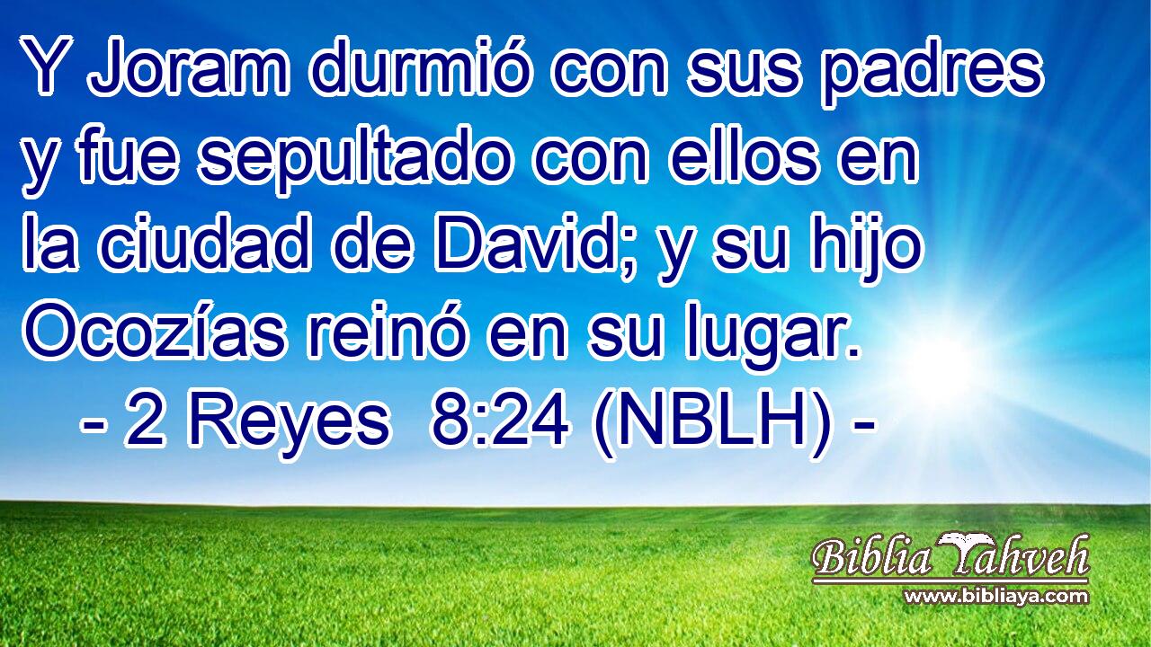  Y Joram durmió con sus padres y fue sepultado con ellos en la ciudad de David; y su hijo Ocozías reinó en su lugar. 