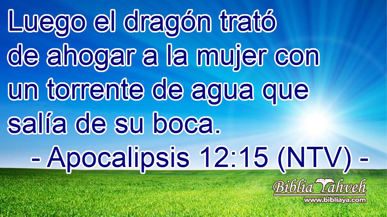 Luego el dragón trató de ahogar a la mujer con un torrente de agua que salía de su boca.