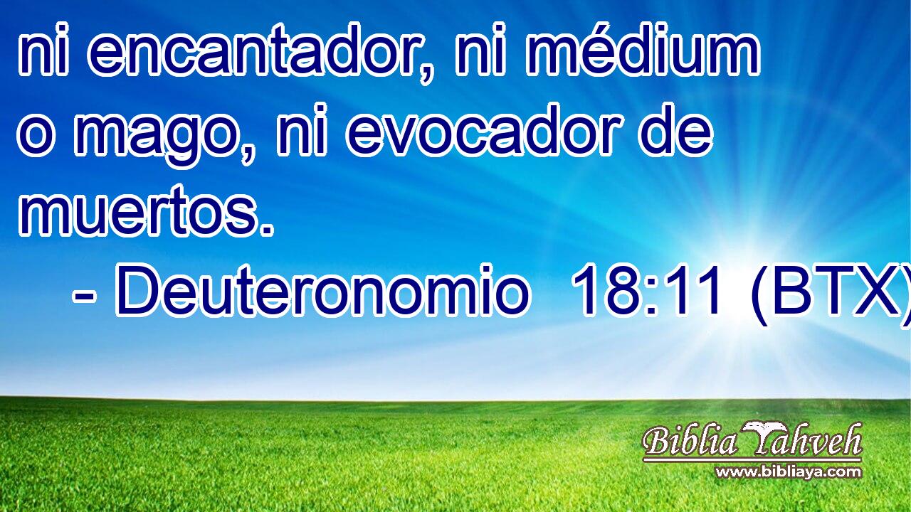 ni encantador, ni médium o mago, ni evocador de muertos.