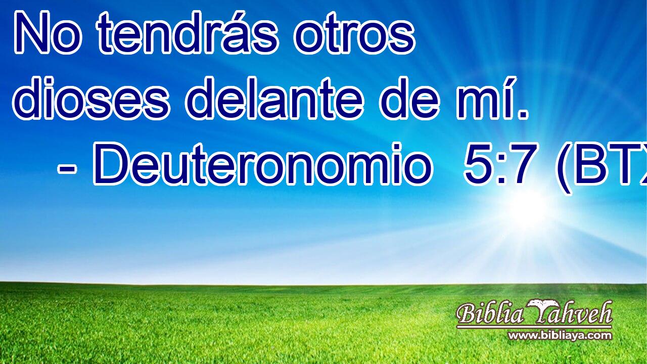 No tendrás otros dioses delante de mí.