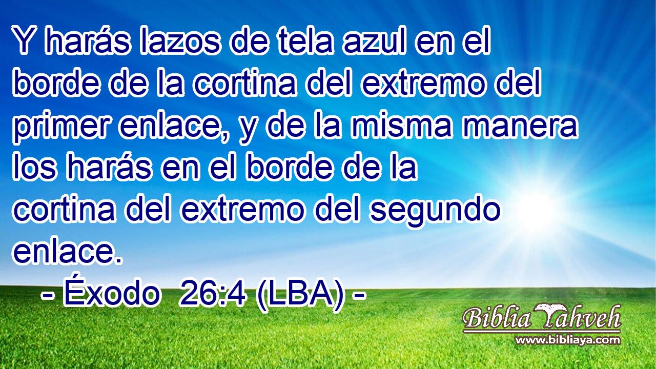 Y harás lazos de tela azul en el borde de la cortina del extremo del primer enlace, y de la misma manera los harás en el borde de la cortina del extremo del segundo enlace.
