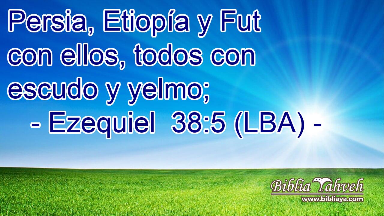 Persia, Etiopía y Fut con ellos, todos con escudo y yelmo;