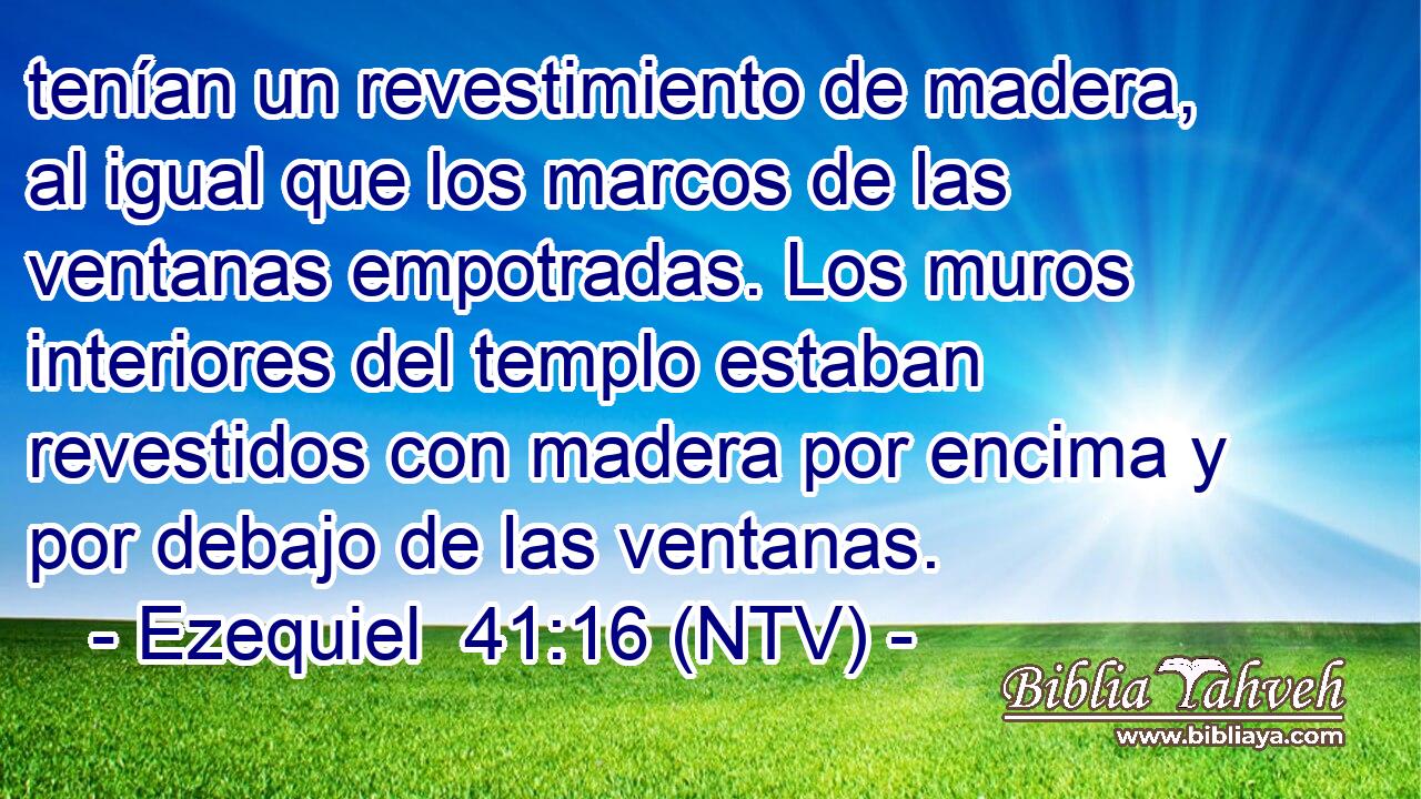 tenían un revestimiento de madera, al igual que los marcos de las ventanas empotradas. Los muros interiores del templo estaban revestidos con madera por encima y por debajo de las ventanas.