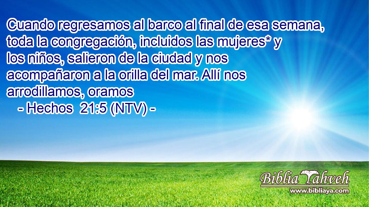 Cuando regresamos al barco al final de esa semana, toda la congregación, incluidos las mujeres* y los niños, salieron de la ciudad y nos acompañaron a la orilla del mar. Allí nos arrodillamos, oramos
