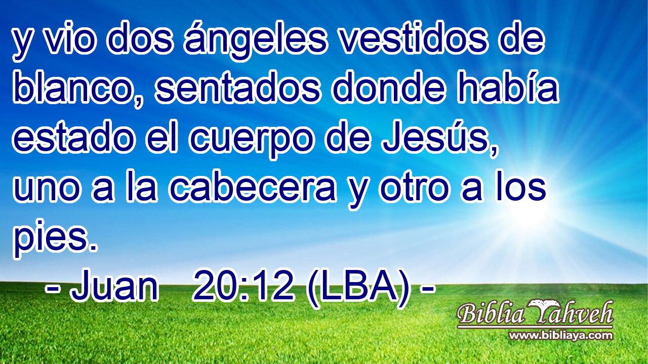 y vio dos ángeles vestidos de blanco, sentados donde había estado el cuerpo de Jesús, uno a la cabecera y otro a los pies.