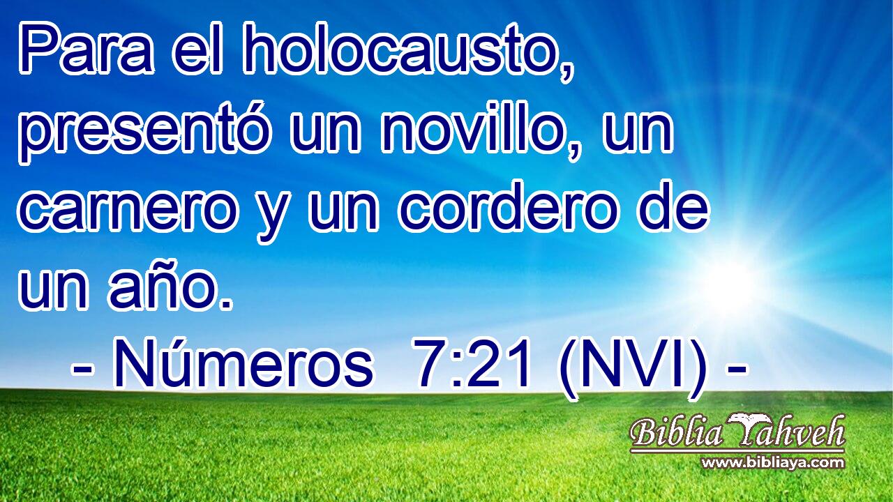  Para el holocausto, presentó un novillo, un carnero y un cordero de un año. 