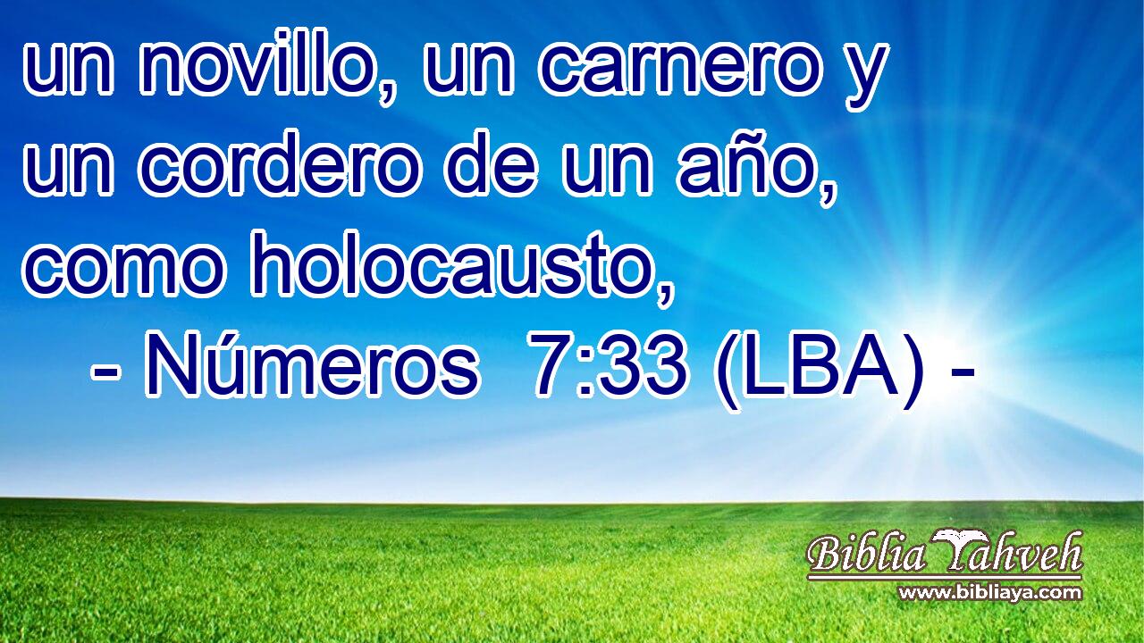 un novillo, un carnero y un cordero de un año, como holocausto,